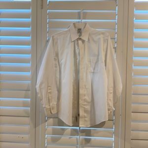 BROOKS BROTHERS 346 WHITE NON IRON shirt